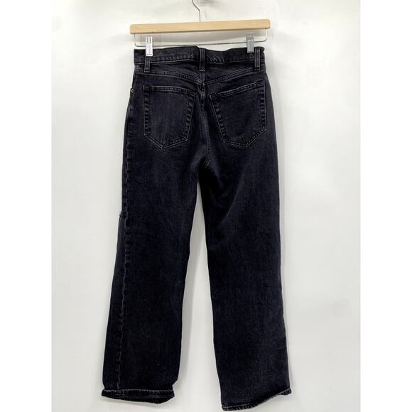 Abercrombie & Fitch Black 90's relaxed high rise Jeans Short - Picture 4 of 4